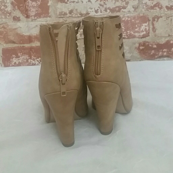Shoes peep open toe caged sandal bootie tan beige New high heel back zipper sz 8 - Picture 4 of 8
